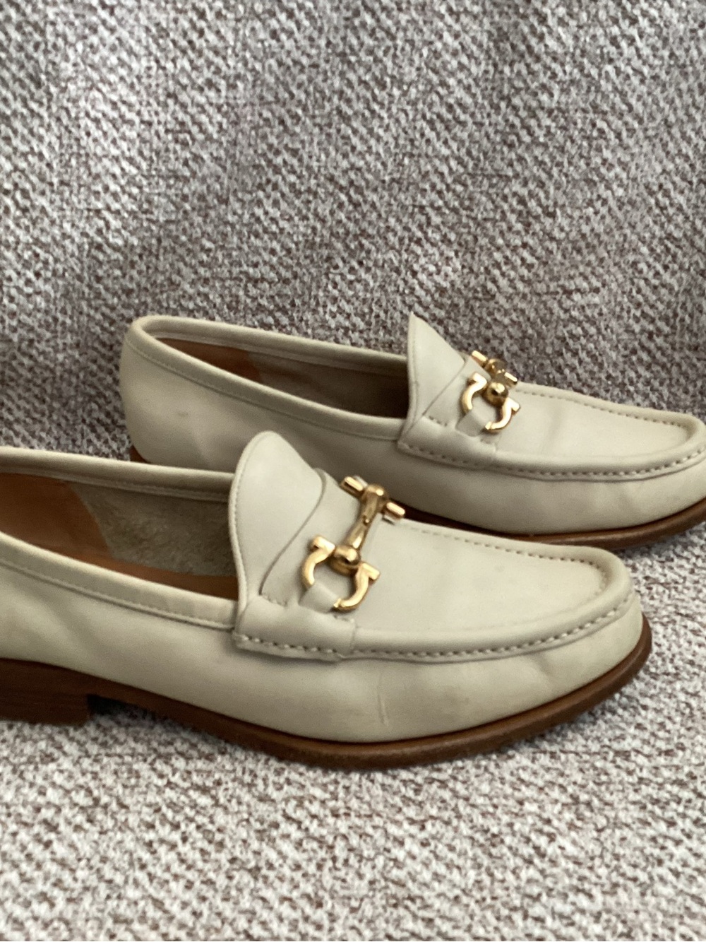 Salvatore Ferragamo Leather Cream Loafers, Size 6.5 - Picture 3 of 12